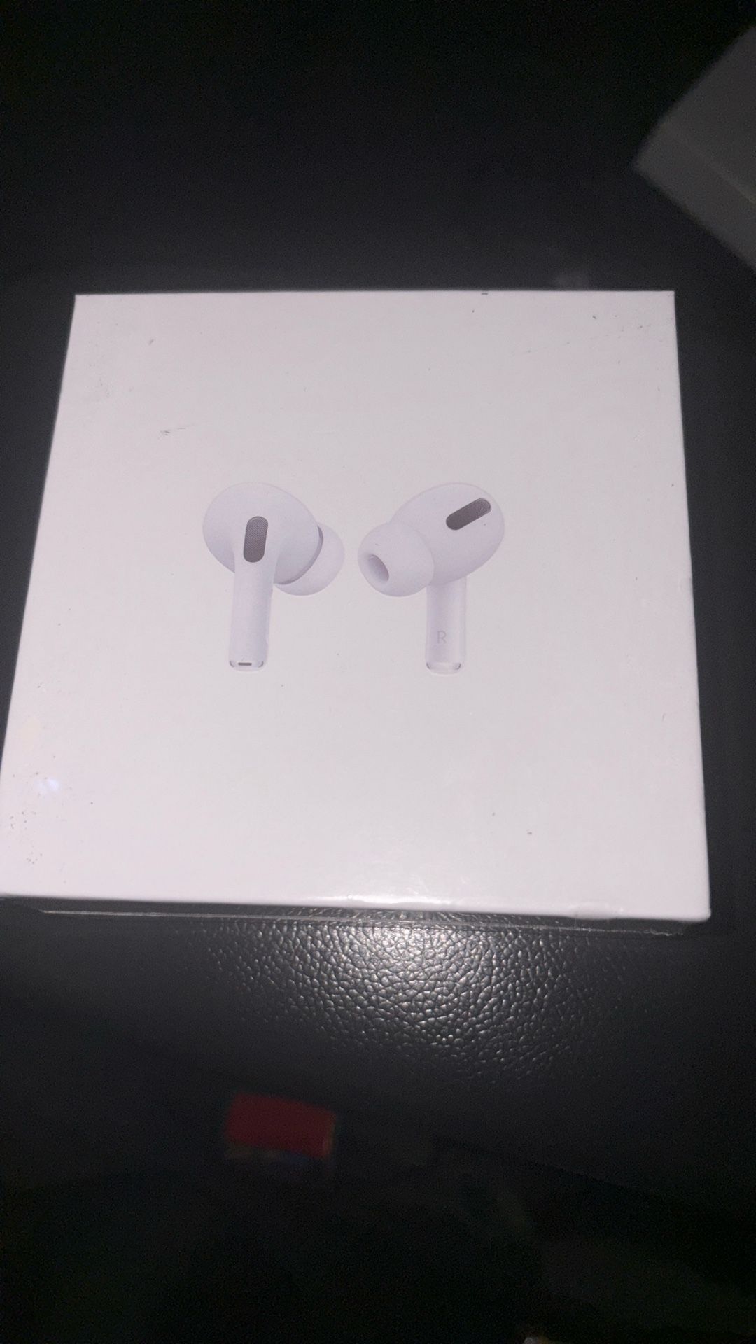 AirPods