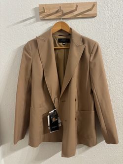 Weekend Max Mara Nervoso Double Breasted Blazer camel Wool Size US 6 NEW