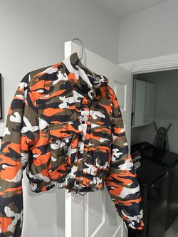 Womens camo jacket