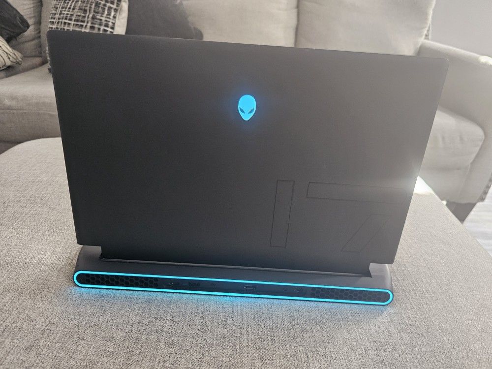 Alienware M17 R5 AMD 360hz Gaming Laptop Bundle for Sale in Whitehall ...