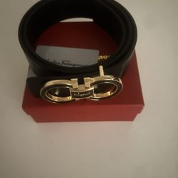 Salvatore Ferragamo belt