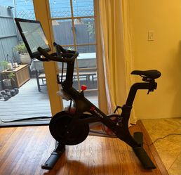 Peleton Bike - Great condition