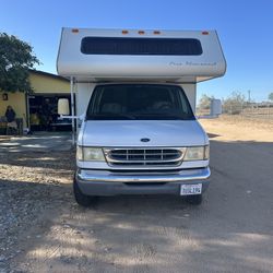 1998  Rv Ford Four winds  28 Ft 