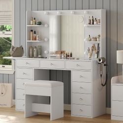 Vanity