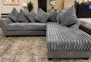 Luxury Grey Sectional Sofa – Modern, Spacious & Ultra Comfortable at Amazing Value ⭐️ Shop with $0 down ⭐️ Delivery Available 🚚 ⭐️