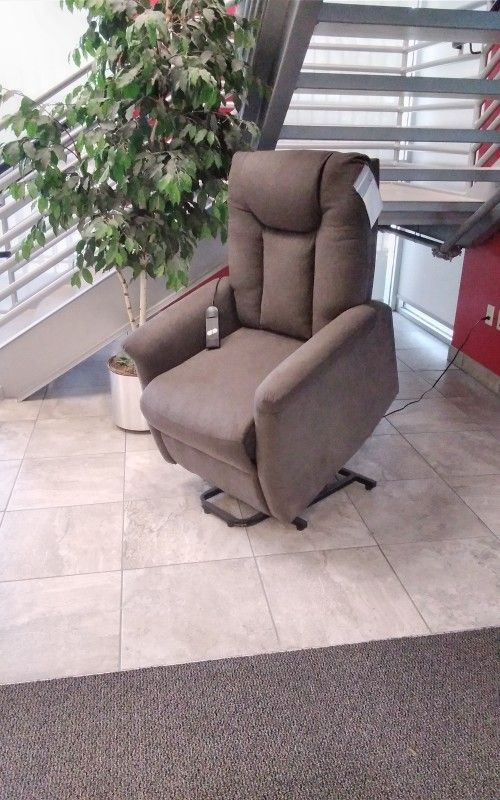 Power Lift Recliner, Gray Fabric
