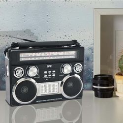 AM/FM/SW Recharge Bluetooth Radio + Flashlight + FLOODLIGHT
$29.99