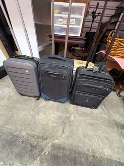 Luggage/suitcases /small suitcases