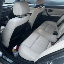 E90 Seats 