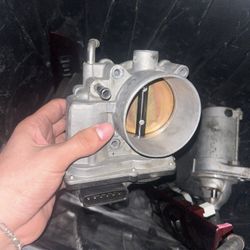 Lexus Is throttle body