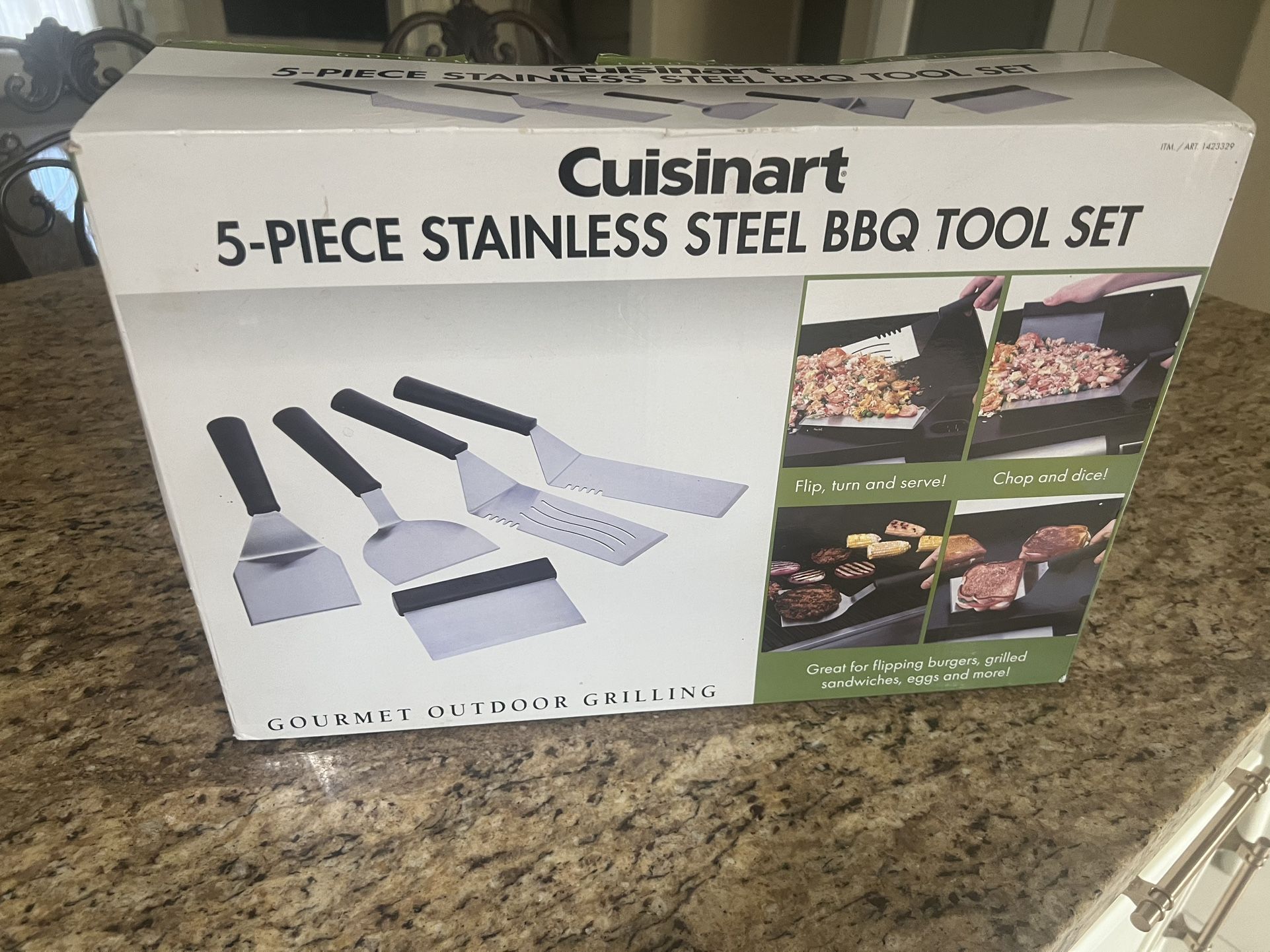 NEW Cuisinart 5-Piece Stainless Steel BBQ Tool Set for Gourmet Outdoor Grilling