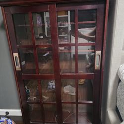 Sliding door media cabinet