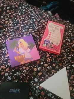 Makeup Pallete Bundle 