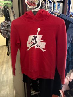 Sueter de niño en buenas condiciones jordan talla M