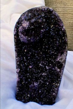 Deep dark amethyst
