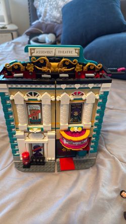 Lego friends theatre set $50 firm! No box