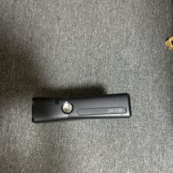 Xbox 360 With Kinect With All Cords