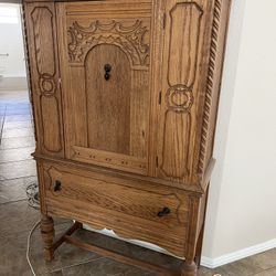 Antique Furniture 
