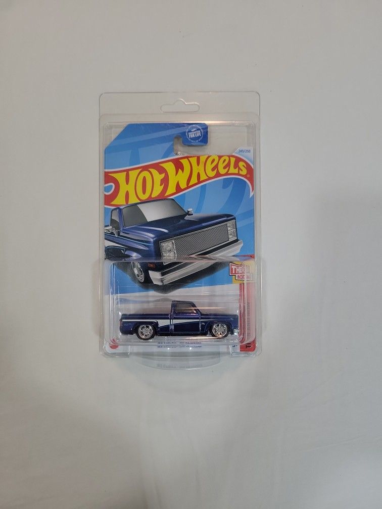 Hotwheels 83 Chevy Silverado Sth