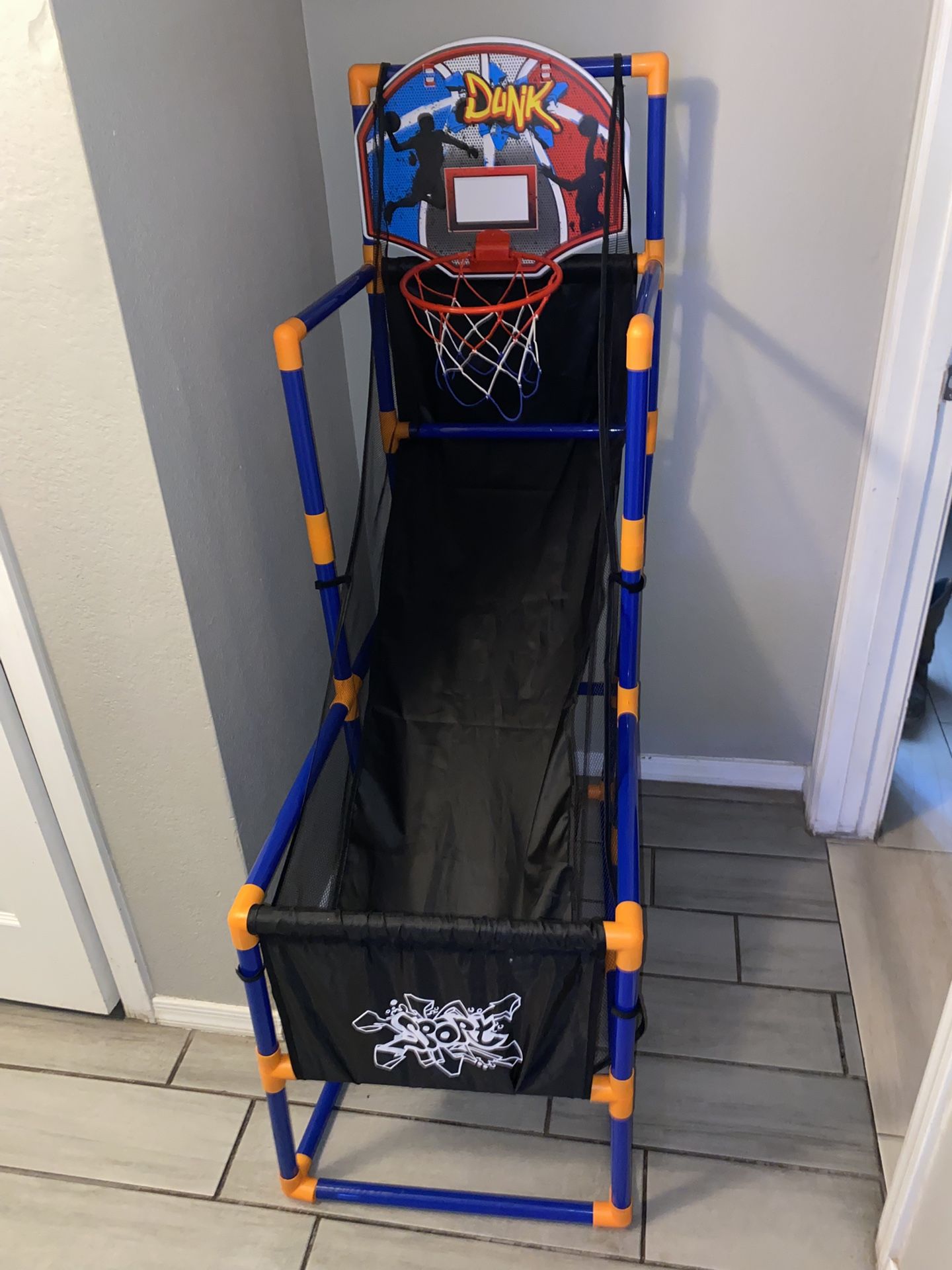 Basketball hoop Game