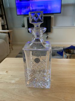 Crystal decanter