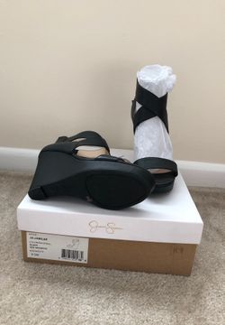 Jessica Simpson Wedges Size 8.5 (never worn)