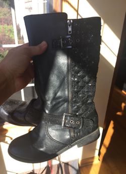 Girls boots with sparkles size 3