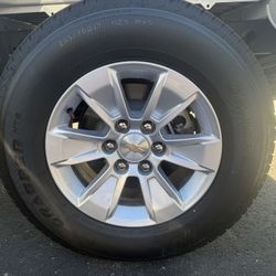 Chevy Silverado 2026 Factory Rims & Tires 17” 255/70 R17