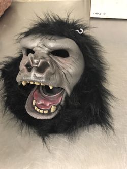 Mouth moving realistic gorilla mask