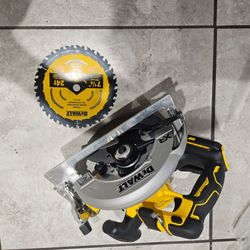 Dewalt 20v Xr Skillsaw