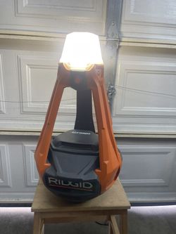 Ridgid 18V Hybrid Self-Righting Large Upright Area Light