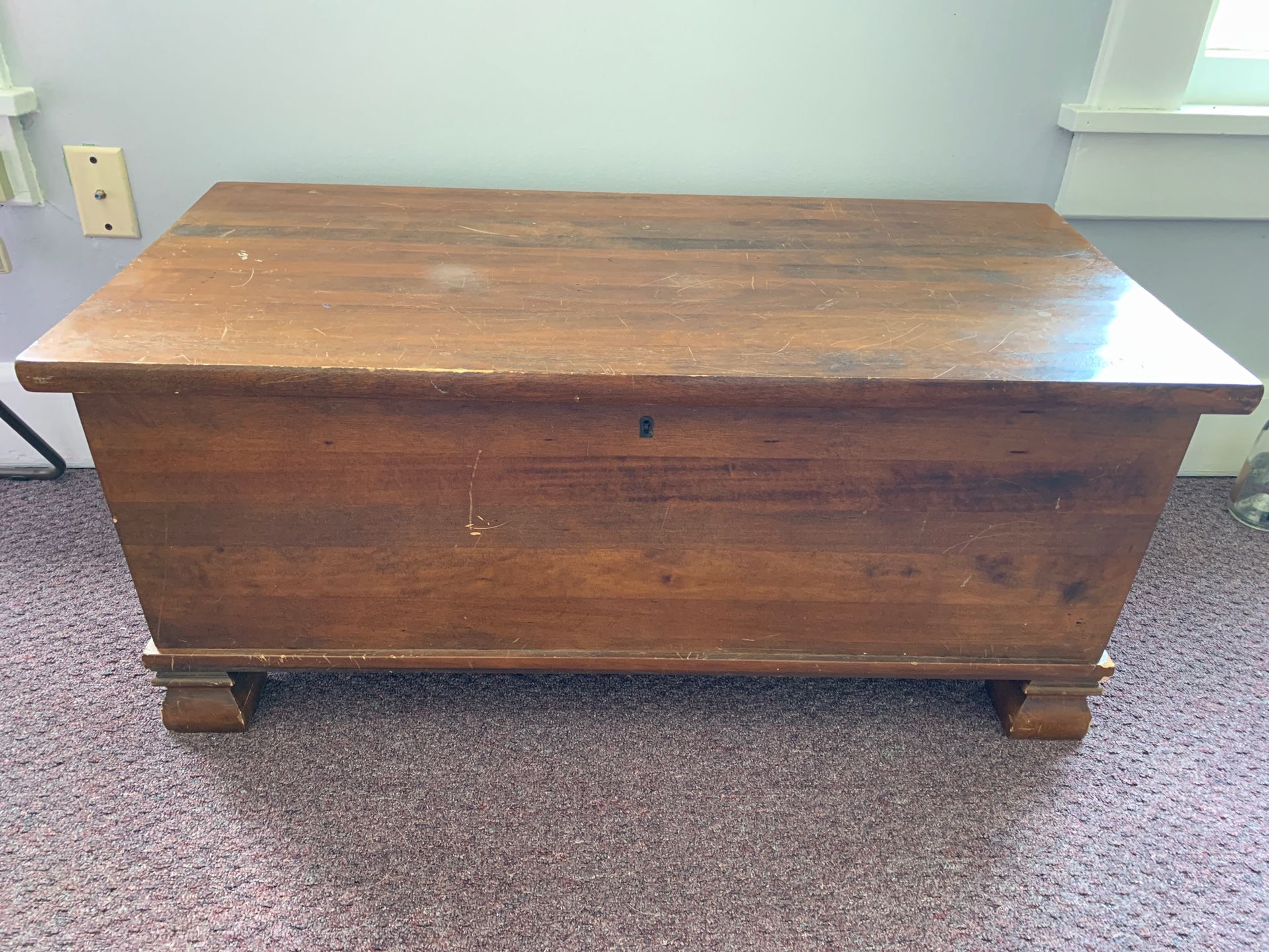 Coffee table / wood chest/ Antique