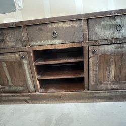 Buffet/Dresser/TV stand