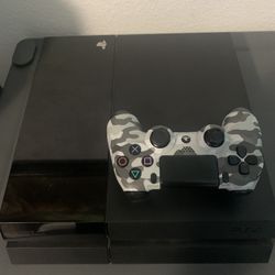 PS4 WITH CONTROLLER (All Cables Included)