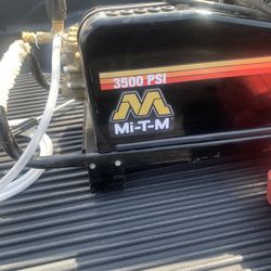 Mi-T-M Skid Mount Honda GX690 Engine w/ 8.0 GPM General Pump Pressure Washer (Gas) - 3,500 PSI