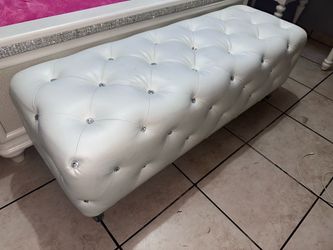 White Bench for Room