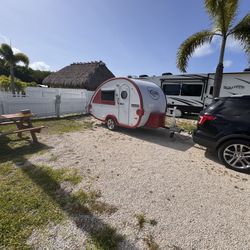 T@B teardrop camper, 2008 Excellent Condition 