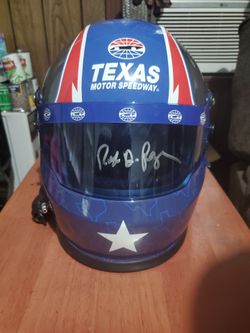 Race helmet for display only.