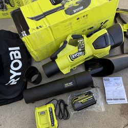 RYOBI 40V HP Brushless 100 MPH 600 CFM Cordless Leaf Blower/Mulcher/Vacuum with (1) 4.0 Ah Battery and Charger   New