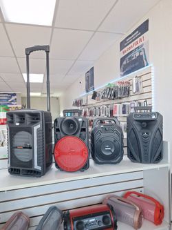 Portable Bluetooth Party Speakers Lot