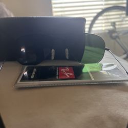 Raybands Brand New And Case 