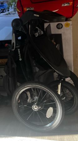 Babytrend jogger stroller