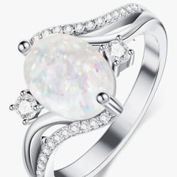 Doliox Silver Ring With OPAL stone