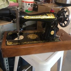 Sewing Machine 