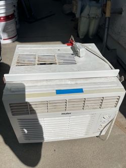 Haier air conditioner window  5k BTU