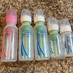 Dr brown 8 oz bottles and 4oz