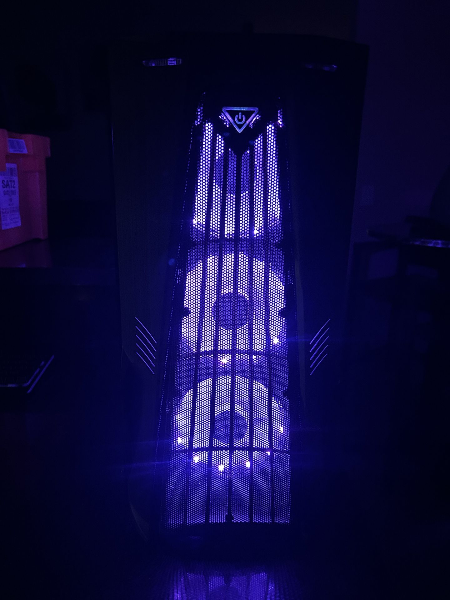Full Gaming Desktop Computer W/ Monitors