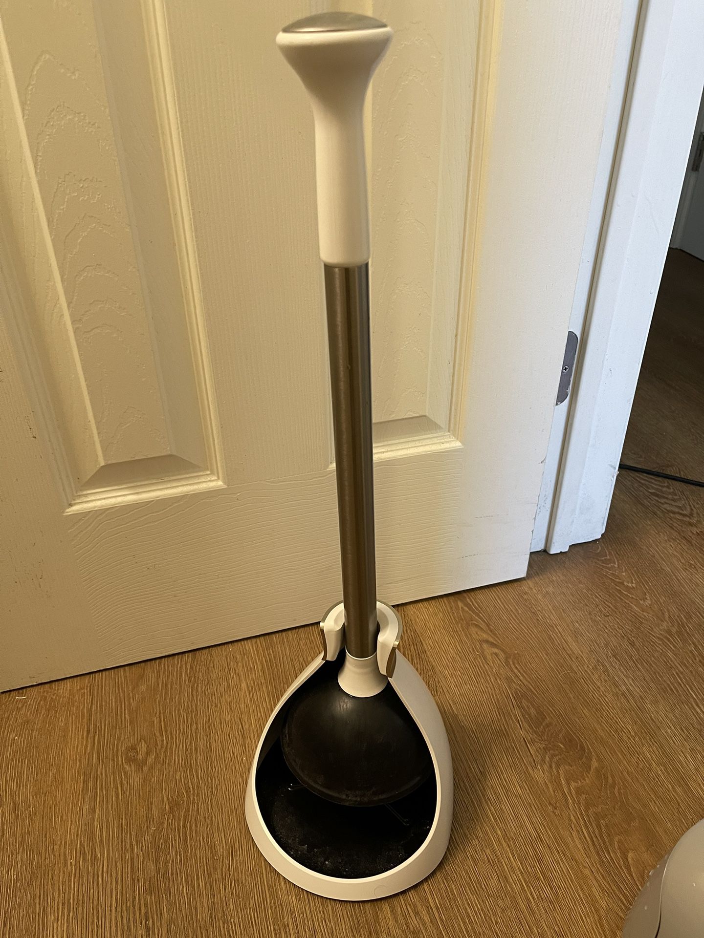 Simple Human Plunger And OXO Toilet Brush for Sale in Tucson, AZ
