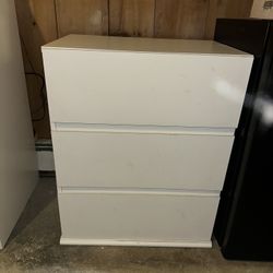 3 DRAWER WHITE DRESSER
