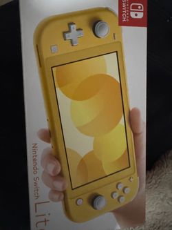 Nintendo switch Lite yellow